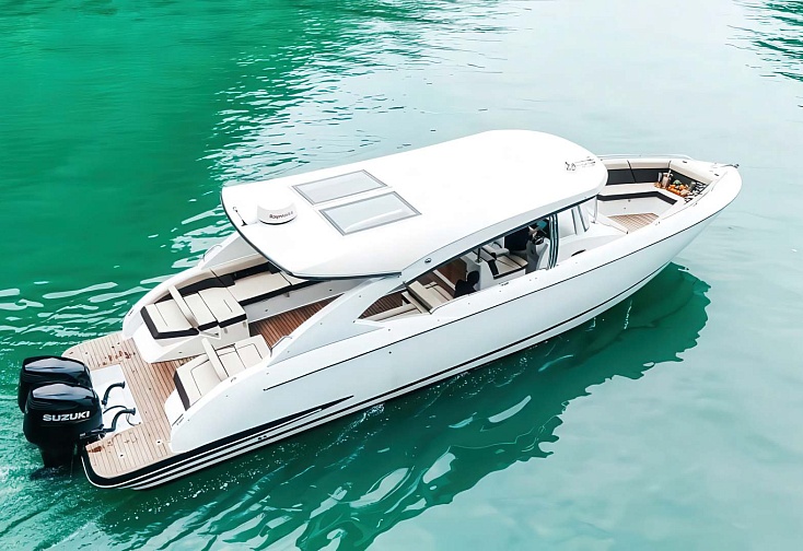 Luxury Cruiser 42